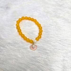 Beaded shell bracelet