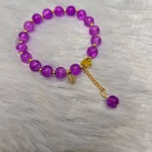 Beaded bracelet with heart charm