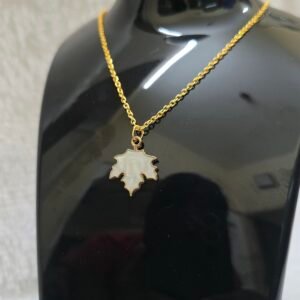 Leaf pendant