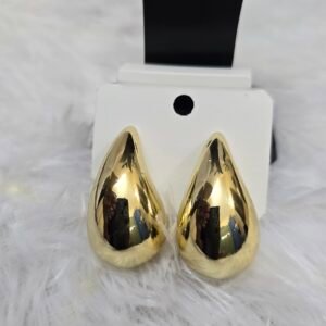 Gold plated rain drop stud