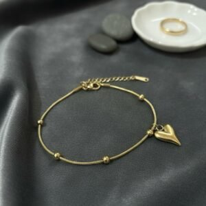 Anti tarnish heart bracelet