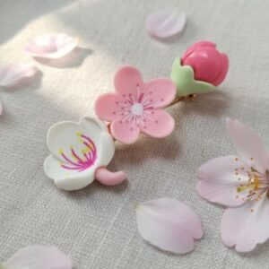 Tulip hair clip