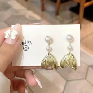Mermaid tail pearl dangle earrings
