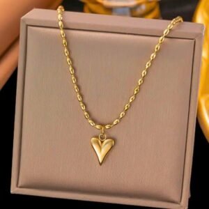 Anti tarnish heart pendant