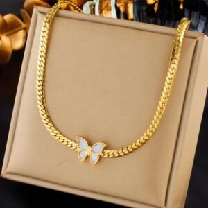 Snake chain butterfly choker necklace