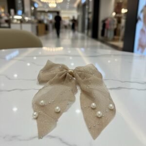 Gold pearl hairbow