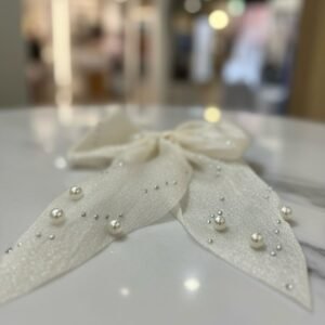 White pearl hairbow