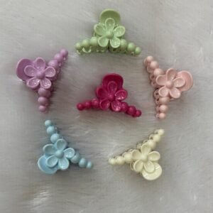 Dotted floral clip