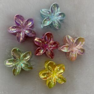 Shiny pastel claw clip