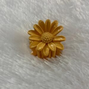 Small sunflower claw clip