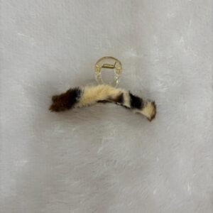 Fur claw clip
