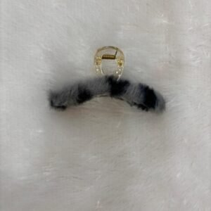 Fur claw clip