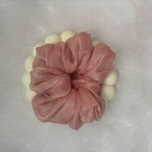 Big organza scrunchie