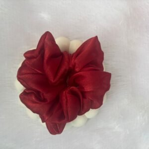 Big organza scrunchie