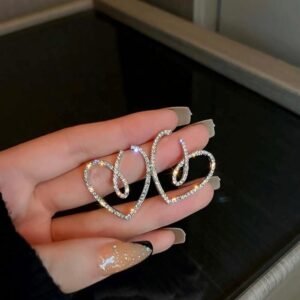 Crystal heart earring