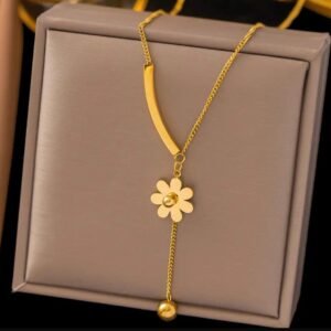 Anti tarnish floral chain