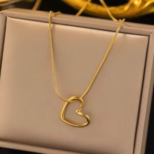 Anti tarnish heart pendant