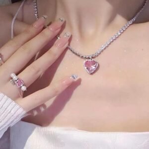 White crystal pink heart pendant necklace